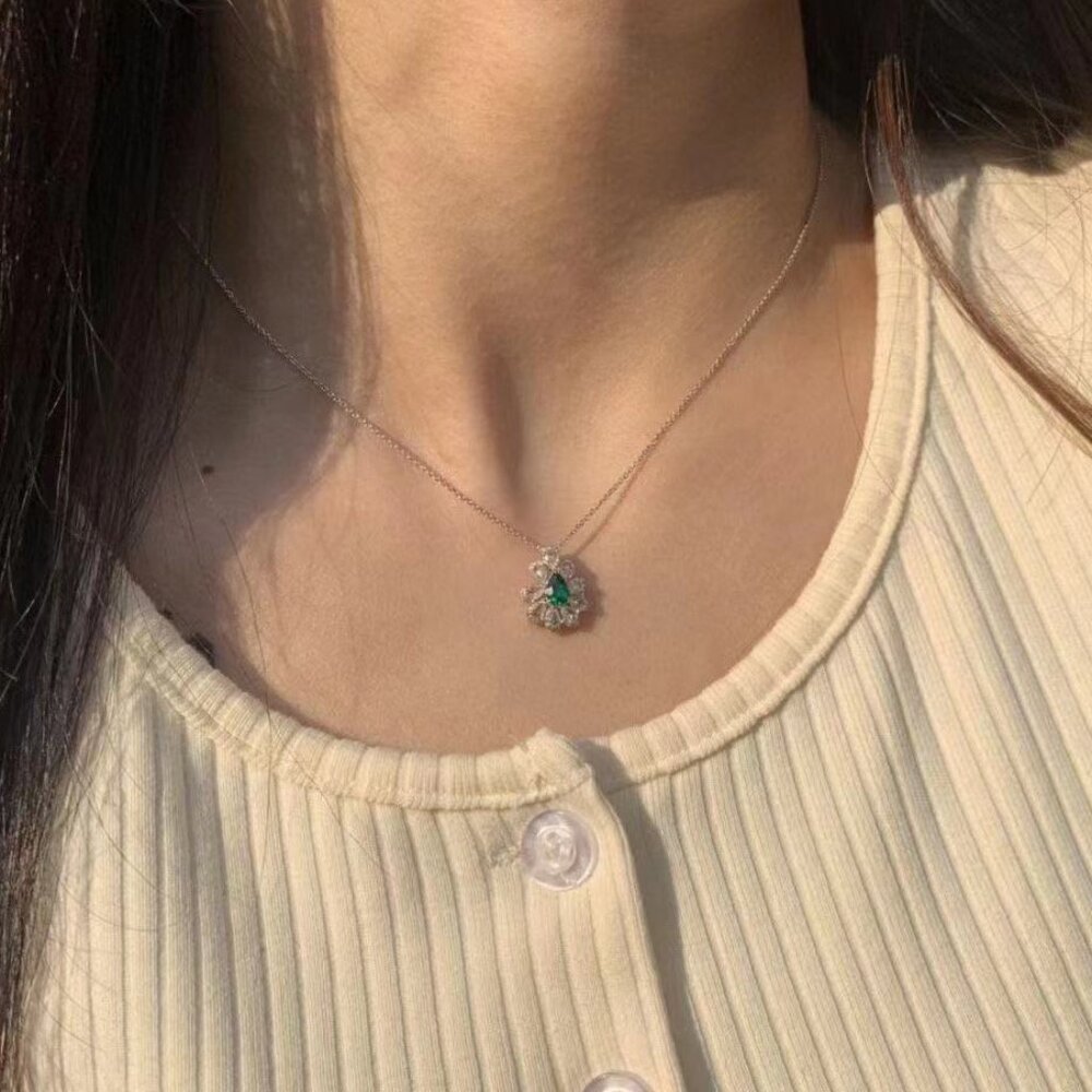 🔥NEW 925 Silver Plated 💎Moissanite Look White Green Pendant Necklace, GPMB1396 - Picture 4 of 8